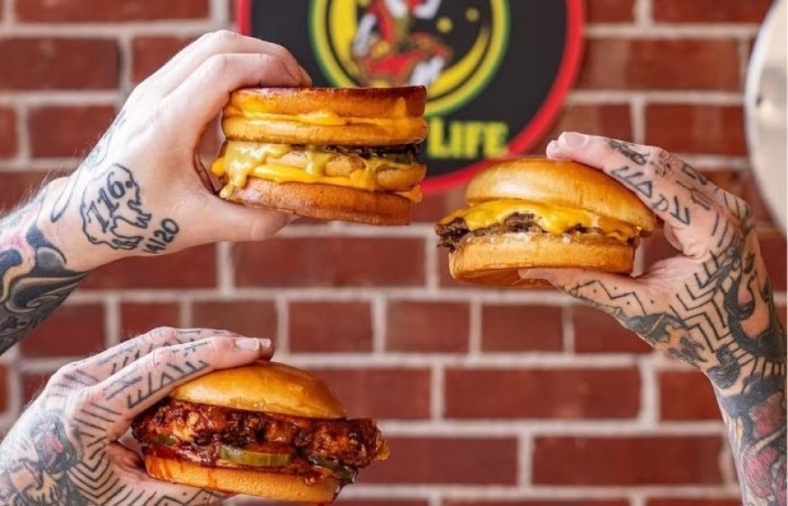 Eat at Augie’s (Buffalo & Hamburg) — A Local Hamburger Favorite